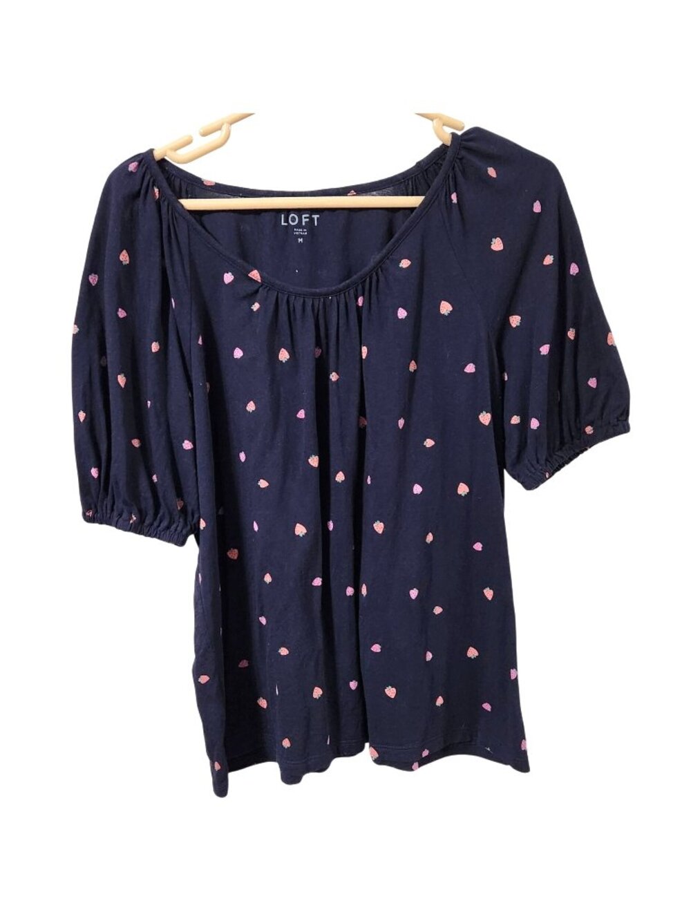LOFT Strawberry Print Short‑Sleeve Blouse – Black Pink – Size M